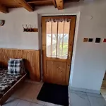 U Poľovníka Casa de Férias Nova Sedlica