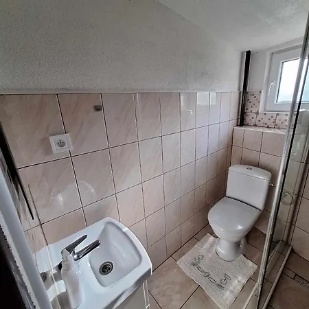 度假居 U Polovnika Nova Sedlica